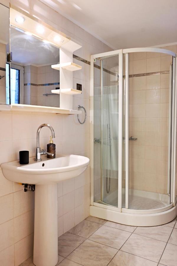 Delmare Athens Double Apartment エクステリア 写真